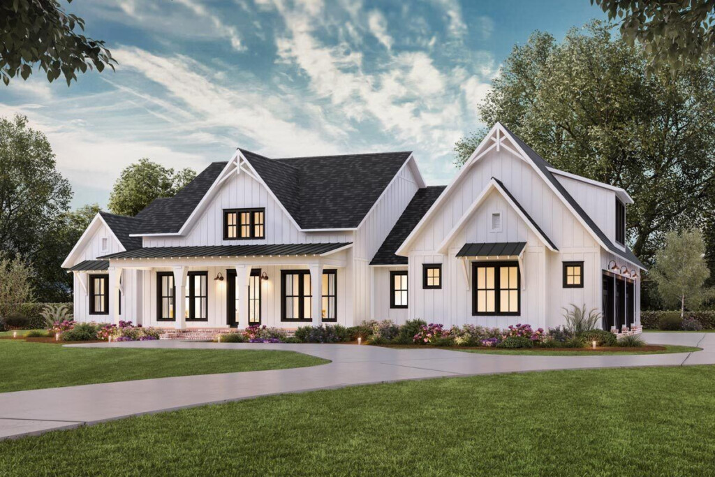 3300 Square Foot Split Bedroom Modern Farmhouse With 3 Car Garage And  - 3300-3700 SQ FT Farm House Plans